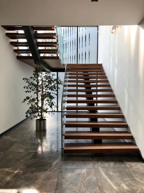 Office & Commercial Furniture