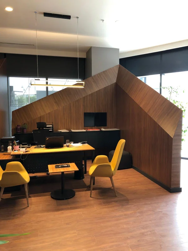 Office & Commercial Furniture